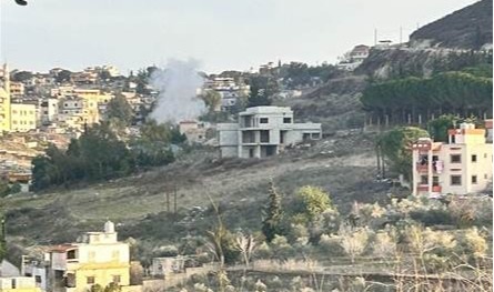 شهيدان... إستهداف "هنغار" في بلدة كفردونين (فيديو)