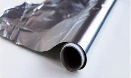 مخاطر صحية متعددة.. تحذيرات بشأن استخدام رقائق الألومنيوم