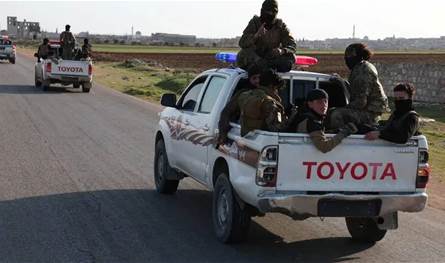 الاشتباكات تتجدد في حلب.. سقوط قتلى وتعليق رحلات المطار