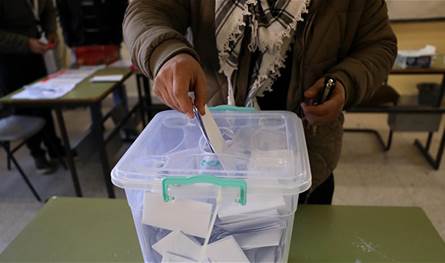 رهان الإصلاح أم تعميق الانقسام… ماذا تنتظر فلسطين من انتخابات 2026؟