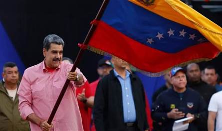 في عهد مادورو.. فنزويلا نقلت ذهباً بقيمة 5.2 مليار دولار إلى سويسرا