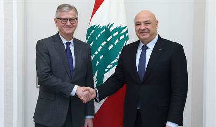 عون: لبنان يرحب بأي دولة ترغب في الإبقاء على قوّتها في الجنوب بعد انسحاب اليونيفيل عام 2027