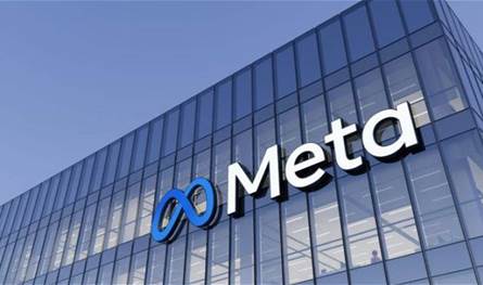 ميتا تؤجل إطلاق نظارات Ray-Ban الذكية دوليًا