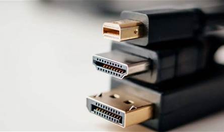 قبل شراء كابل جديد… تعرّف على الخيار الأفضل لشاشتك