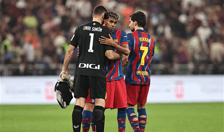 عناق لأوناي وإشادة برافينيا.. برشلونة يطوي نصف النهائي بعقلية النهائي