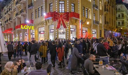 موسم الأعياد يعيد نبض الحركة إلى لبنان: إنتعاش ظرفي أم مؤشر تعافٍ اقتصادي؟