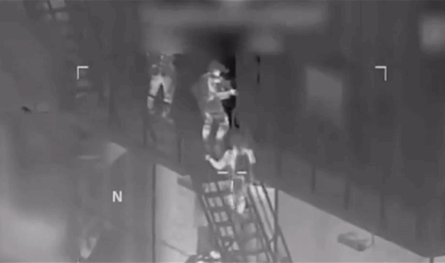 بالفيديو.. عملية إنزال واستيلاء أميركية على سفينة روسية لأول مرة في العصر الحديث