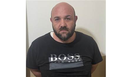 نفّذ العديد من عمليات الاحتيال.. هل وقعتم ضحية أعماله؟