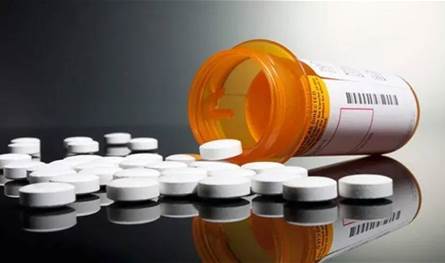 تحذيرات طبية من الاستخدام العشوائي لمسكنات الألم