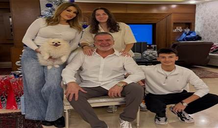 بالصور... إبنة طوني بارود وكريستينا صوايا تُوقّع عقداً مع فريقٍ إسبانيّ لكرة القدم