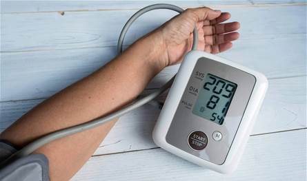 تحذير للمرضى.. هذه الأطعمة قد تؤثر على فعالية أدوية ضغط الدم