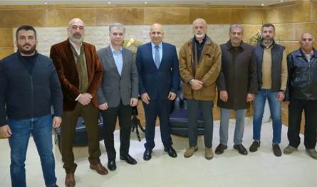 خريش يبحث مع وفد من العرقوب تعزيز جهوزية الدفاع المدني