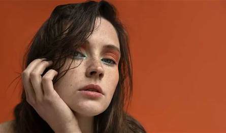 مكونات فعّالة لتوحيد لون البشرة ومعالجة التصبغات