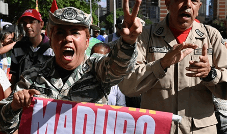 مجموعات مسلحة فنزويلية قريبة من النظام... غاضبة وتريد القتال