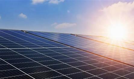 الصين تقلص دعم صادرات الطاقة النظيفة