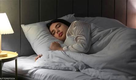 لحماية الظهر والقلب اليكم وضعية النوم الصحيحة