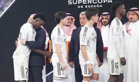 ألونسو يعترف: إصابات ريال مدريد أثرت على أدائنا