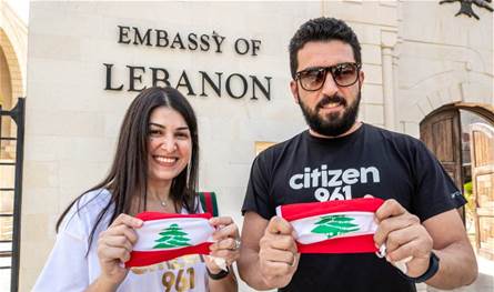 عون يفتح نافذة لاقتراع المنتشرين