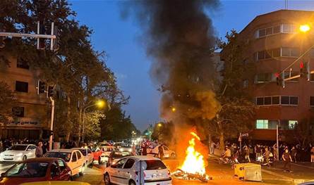 إسرائيل تراقب الشارع الإيراني وتعدّ سيناريوهات المرحلة المقبلة