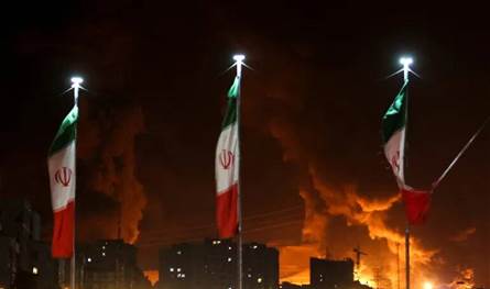 هل توحّد الضربة على ايران دول المنطقة؟