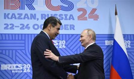 موقع أميركي: لماذا أزمة فنزويلا قد تعني نهاية روسيا؟