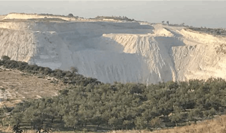 لجنة كفرحزير البيئية تطالب بخطوات عاجلة لتحصيل رسوم تشويه البيئة من المقالع وشركات الترابة