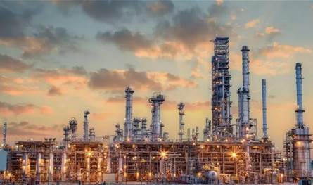 وسط مخاوف من تعطل الإمدادات الإيرانية.. ارتفاع أسعار النفط