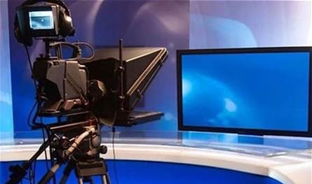 احتفلت بعيد ميلادها قبل ساعات.. فنانة وإعلامية شهيرة تتعرّض لوعكة صحية (صورة)