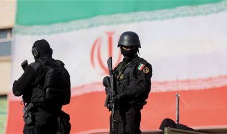 مع تواصل الاحتجاجات.. واشنطن تدعو مواطنيها لمغادرة إيران فوراً