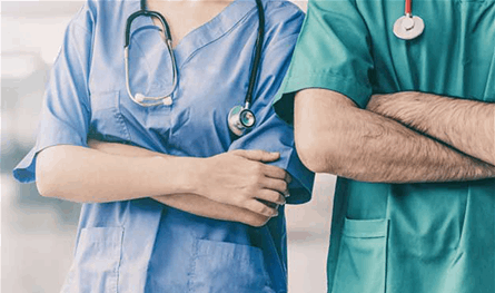 تحذير من منتحلي الصفة والعاملين في التمريض 