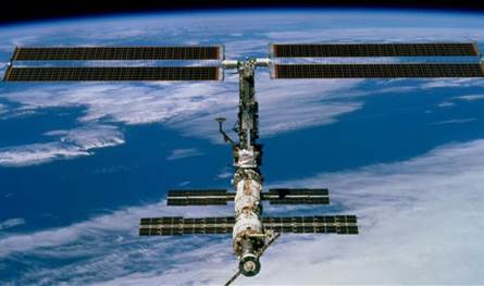 الفضاء يساعد الفيروسات على هزيمة البكتيريا المقاومة