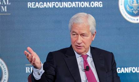 رئيس «جي بي مورغان»: التدخل السياسي في عمل الفيدرالي يرفع الفائدة