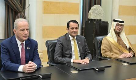 توقعات بزيارة لبراك الى بيروت و"اللجنة الخماسية" تلتقي رئيس الجمهورية