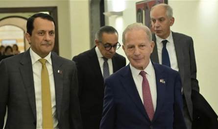 قبيل وصول لودريان..."الخماسية" تمهّد الأرضية