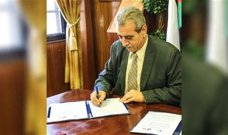 قبيل بدء تنفيذ المرحلة الثانية من اتفاق غزة.. اختيار شعث رئيسا للجنة إدارة غزة