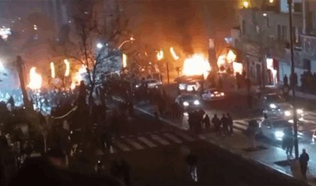 إذا سقط النظام في إيران.. من سيملأ الفراغ؟