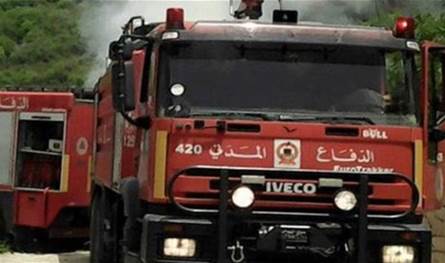 الدفاع المدني ينقذ عائلة من حريق في بلدة غرزوز