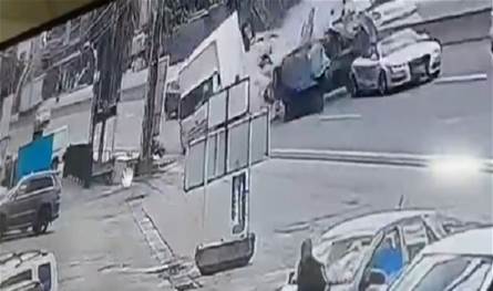 المشهد مُرعب... فيديو لحادث سير مروّع على أوتوستراد الصفرا