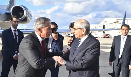 وصول رئيس الحكومة الاردنيّ إلى بيروت