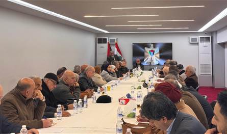 الاسعد عقد لقاء موسعا لبحث اوضاع الفلسطينيين في لبنان: للحفاظ على "الاونروا"