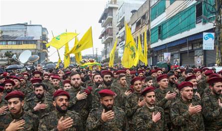 "حزب الله" يحذّر من الحرب الأهلية وموفدون أبلغوه تنبيهات من التدخّل لصالح إيران