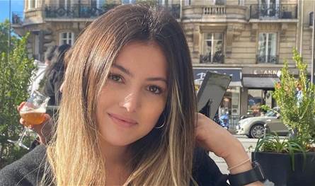 دانا الحلاني تتألق على الثلوج بإطلالة أنيقة