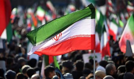 نيوزيلندا تُغلق سفارتها في طهران وتُجلي دبلوماسييها لدواعٍ أمنية