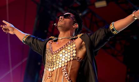 الجمهور المصري غاضب من محمد رمضان.. هذا ما فعله (فيديو)