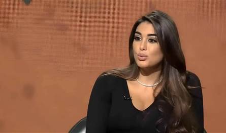 إطلالة شتوية أنيقة لياسمين صبري تلفت الأنظار