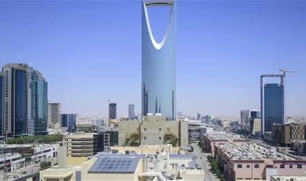 "فيتش" تثبّت تصنيف السعودية الائتماني عند +A وتؤكد متانة الاقتصاد
