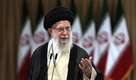 خامنئي يُحمّل ترامب مسؤولية التسبب في وقوع ضحايا وتشويه سمعة الإيرانيين