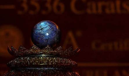 "نجمة الأرض الطاهرة"… أغلى ياقوت نجمي يُعرض للعالم
