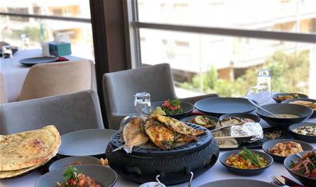 توتر زوجي على طاولة الغداء في الكسليك… ونائب يغادر على عجل