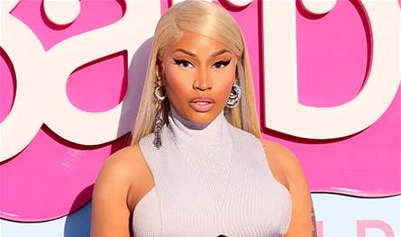 بعد حملة انتقادات ودعوات لترحيلها من الولايات المتحدة.. نيكي ميناج تخرج عن صمتها وترد